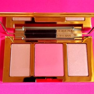 Cheek pallet-glow